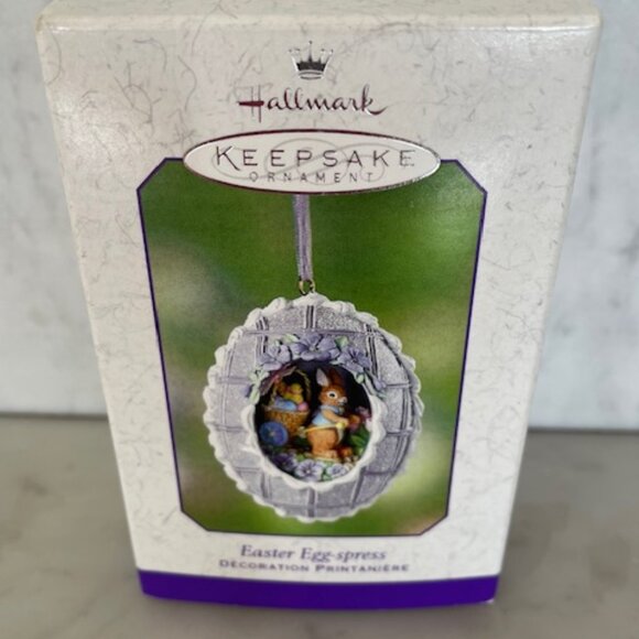 HALLMARK Easter 2002 Egg-spress Bunny Cart Ornament - Picture 12 of 16